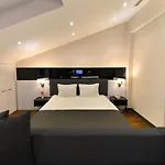 Hotel Nish & Istambul