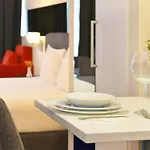 Hotel Nish &