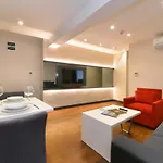 Hotel Nish &