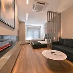Hotel Nish & Istambul
