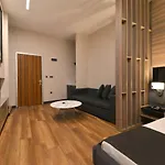 Hotel Nish & Istambul