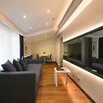 Hotel Nish & 3*