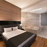 Nish & Hotel Istanbul