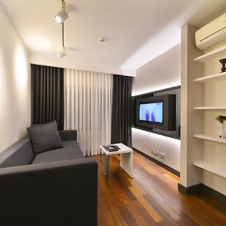 Hotel Nish & Istanbul