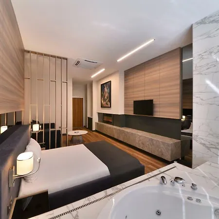Hotel Nish & Istambul