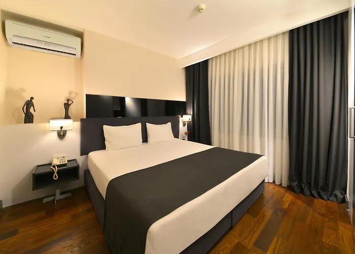 Otel Nish Suites&hotel İstanbul