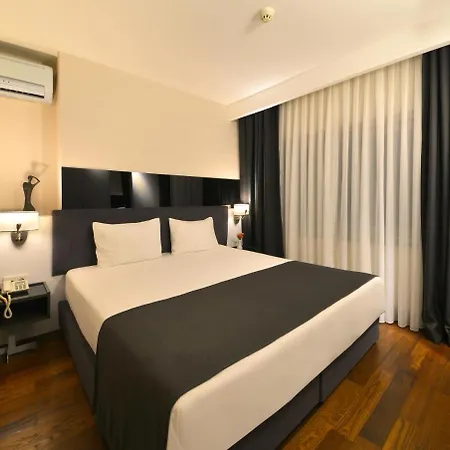 Hotel Nish & Provincia di Istanbul