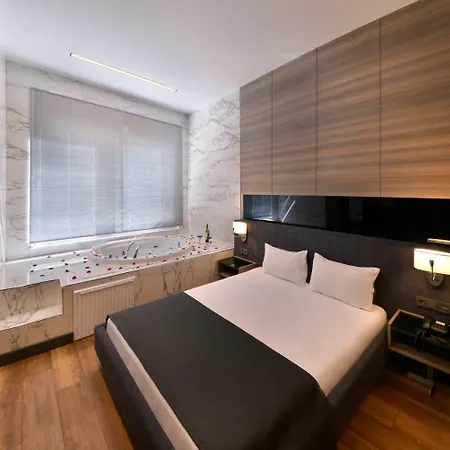 Hotel Nish & Provincia di Istanbul